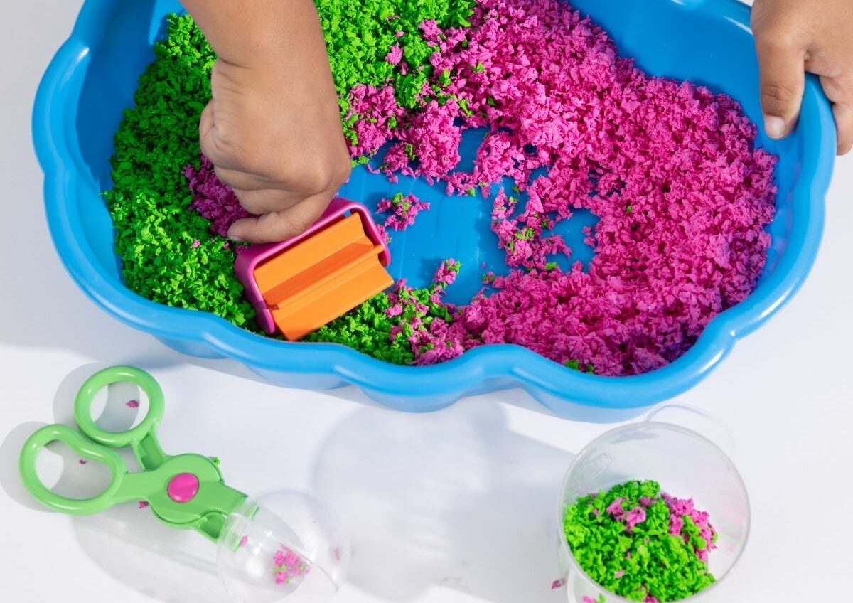 playfoam_pluffle_sensory_station (4)
