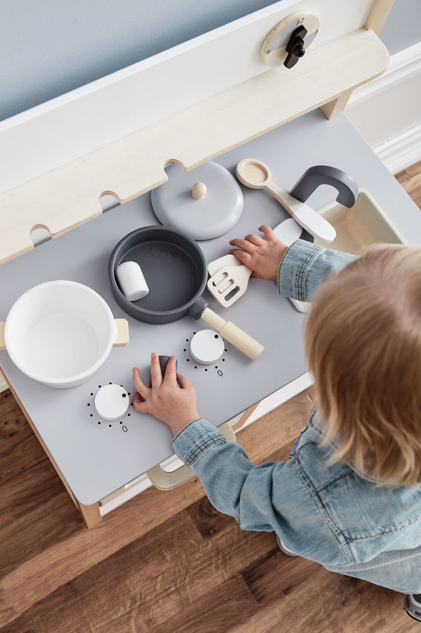 Spielküchen & Kaufladen