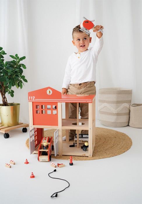 small foot - Große Feuerwache mit Zubehör