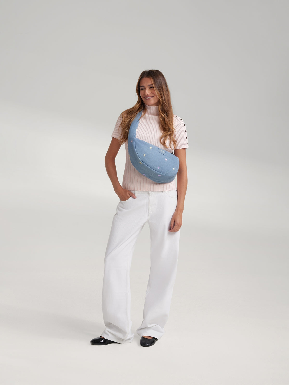 Studio Noos - Mini Cross Body Tasche Denim Light Blue Hearts