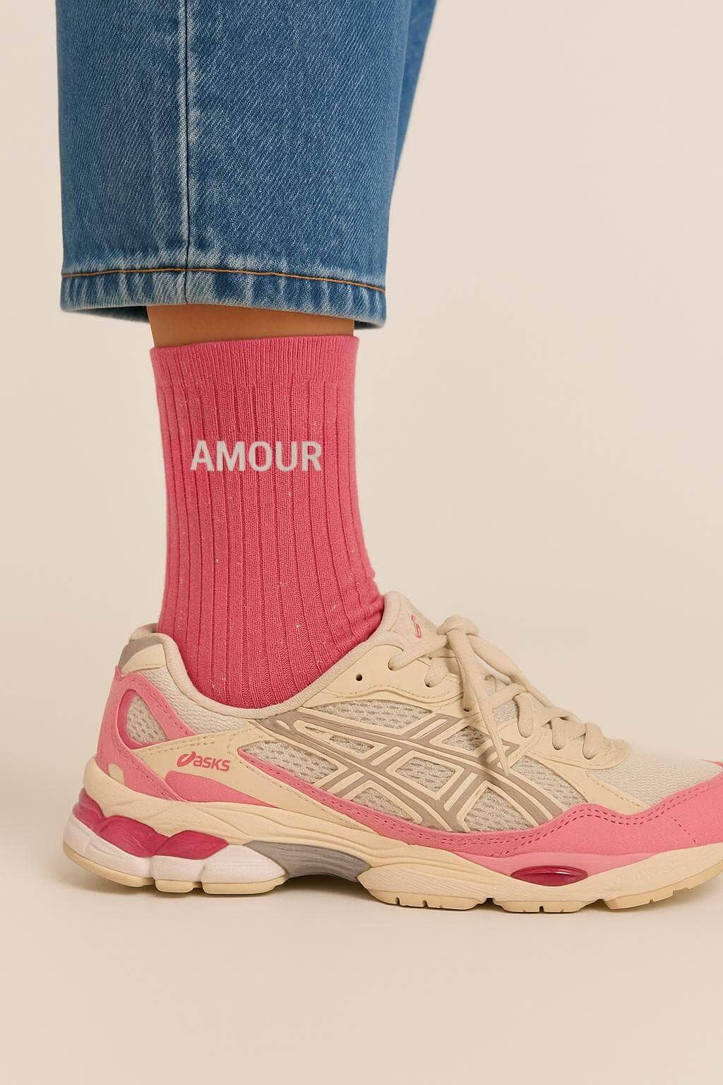 woom - Glitzersocken mit „Amour“-Schriftzug Gr. 36-40