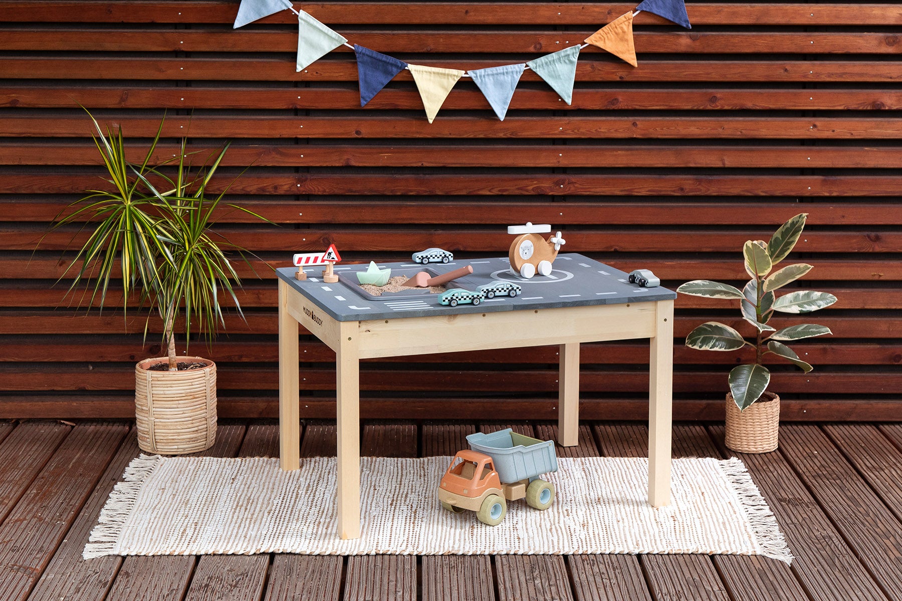 MUDDY BUDDY ® - Outdoor Spieltisch „Race Runner“
