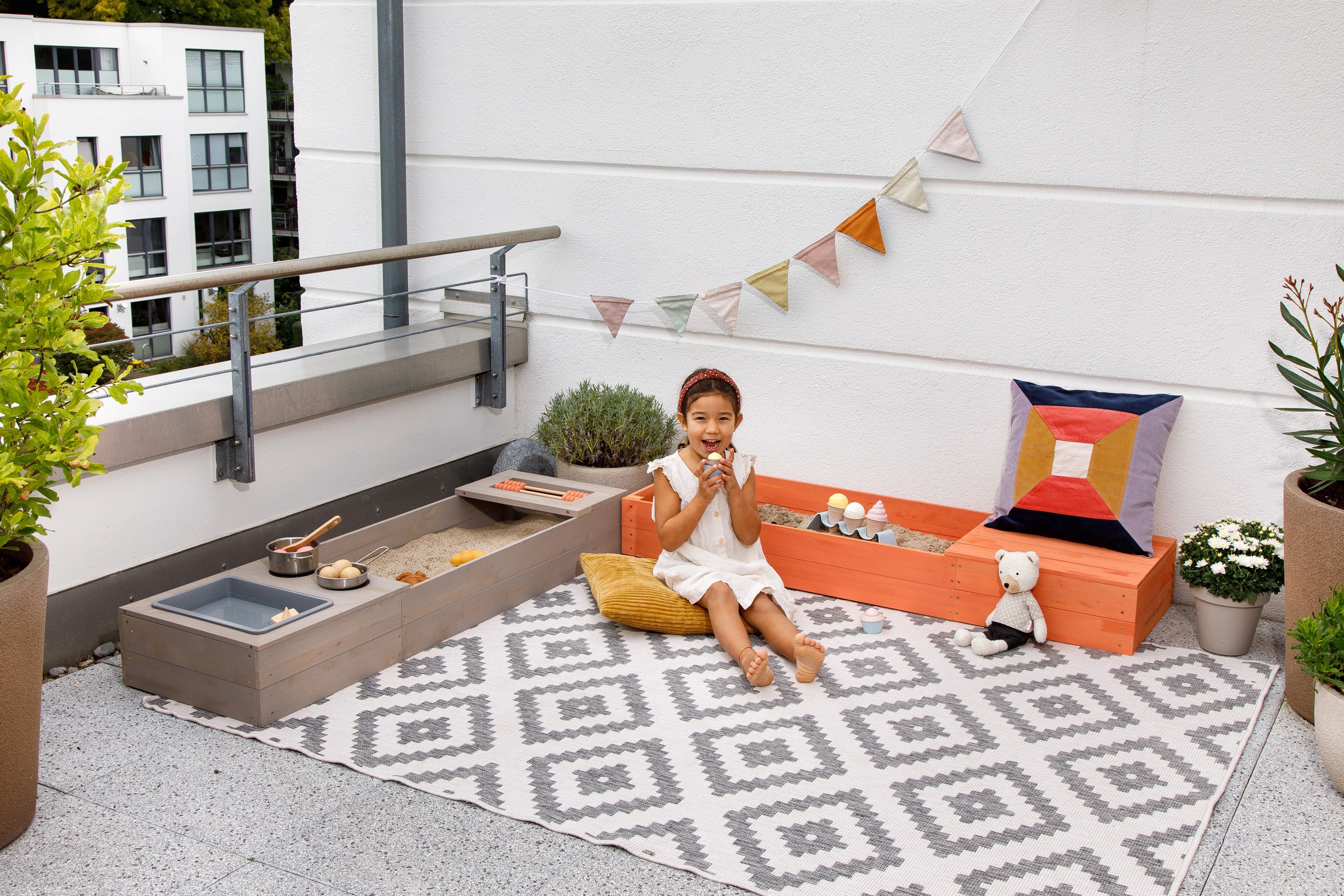 MUDDY BUDDY ® - Sandkasten "Flexy Style" warmgrau - lachs