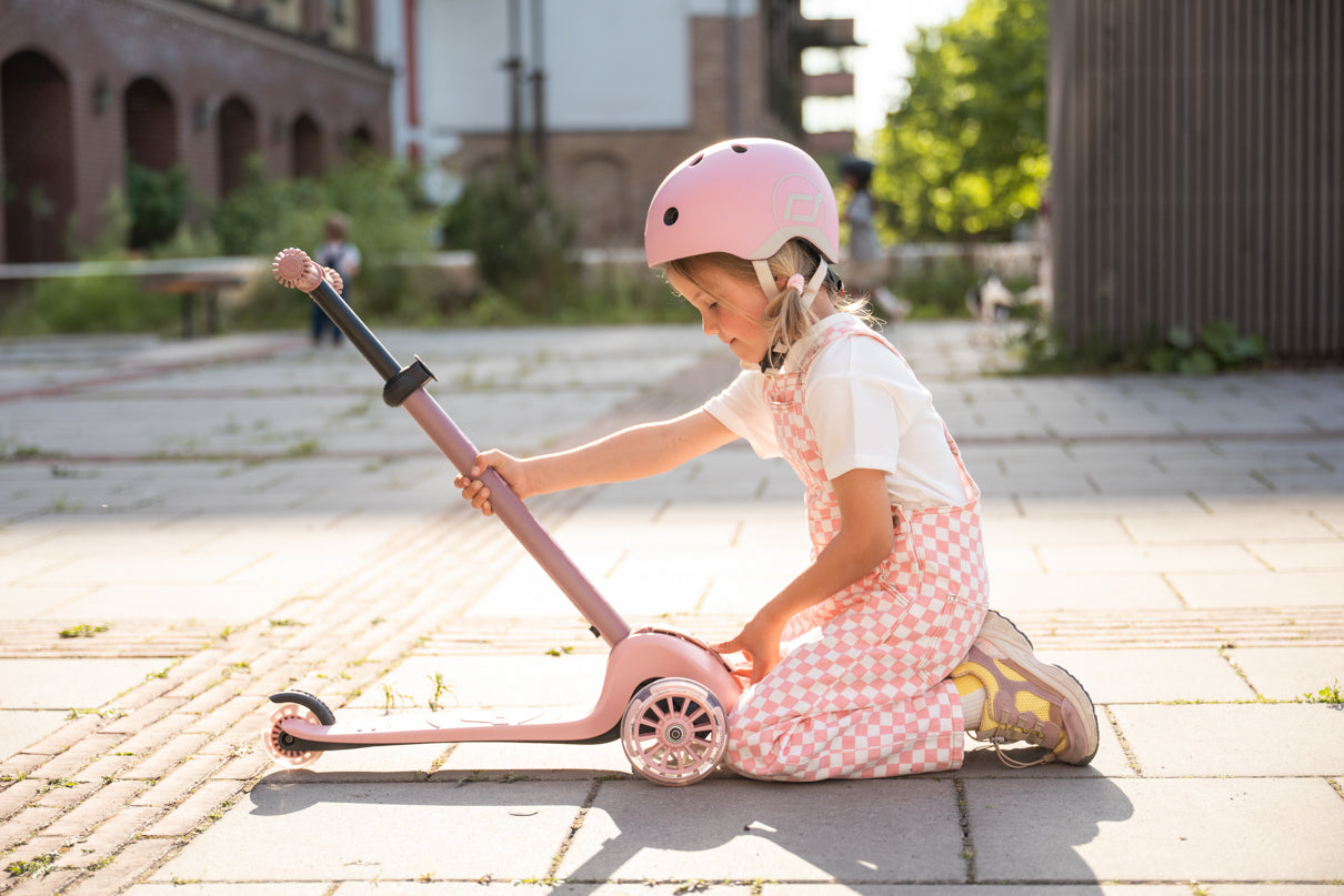 Scoot & Ride - Highwaykick 3S LED rose