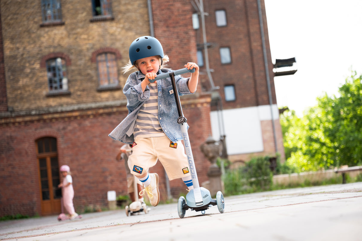 Scoot & Ride - Highwaykick 3S LED steel
