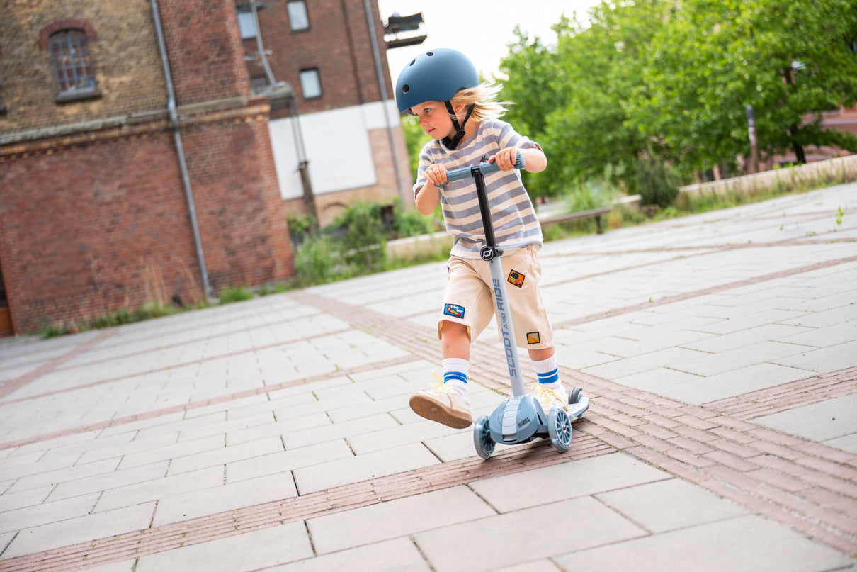 Scoot & Ride - Highwaykick 3S LED steel