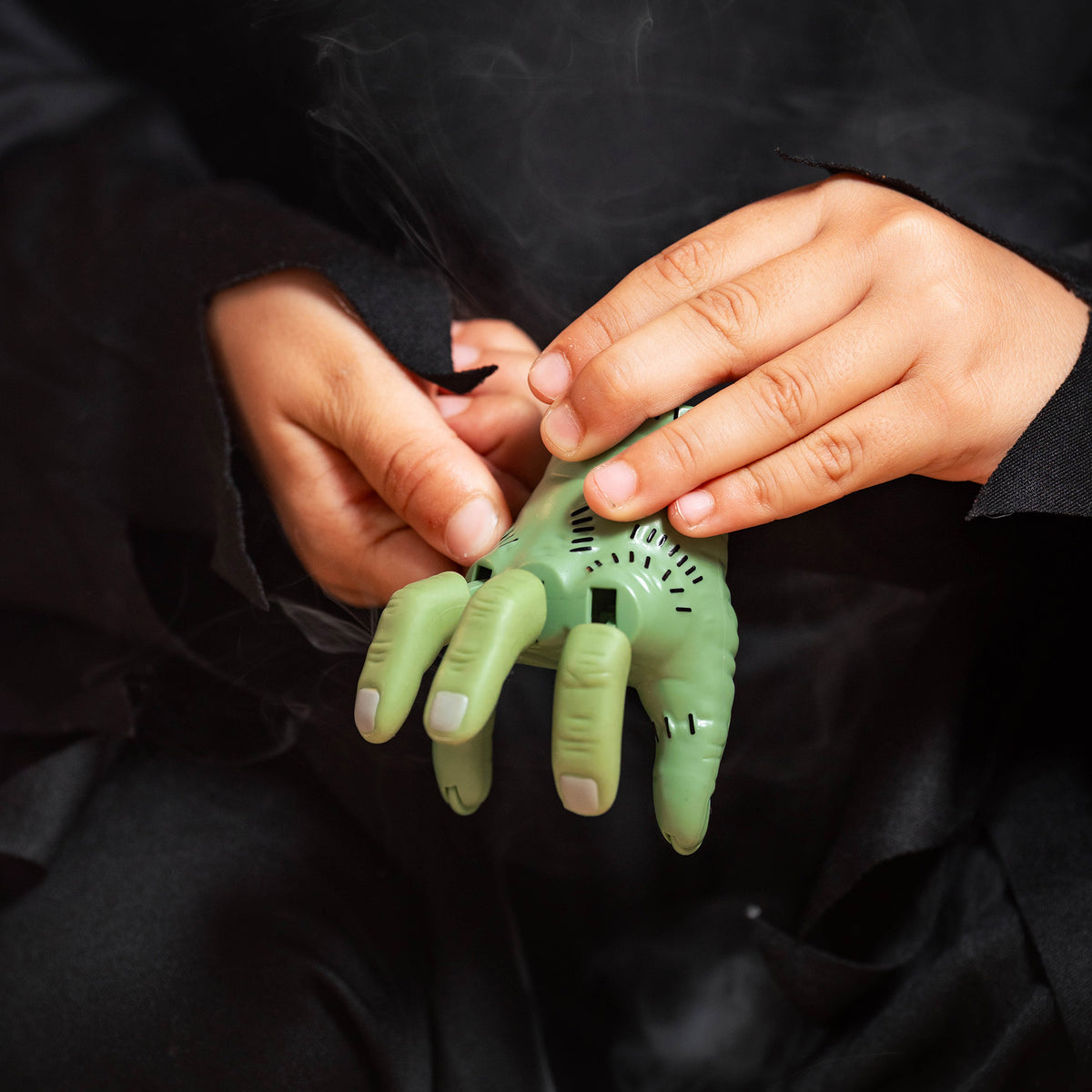 Legami - HALLOWEEN Mini-Zombiehand Grün