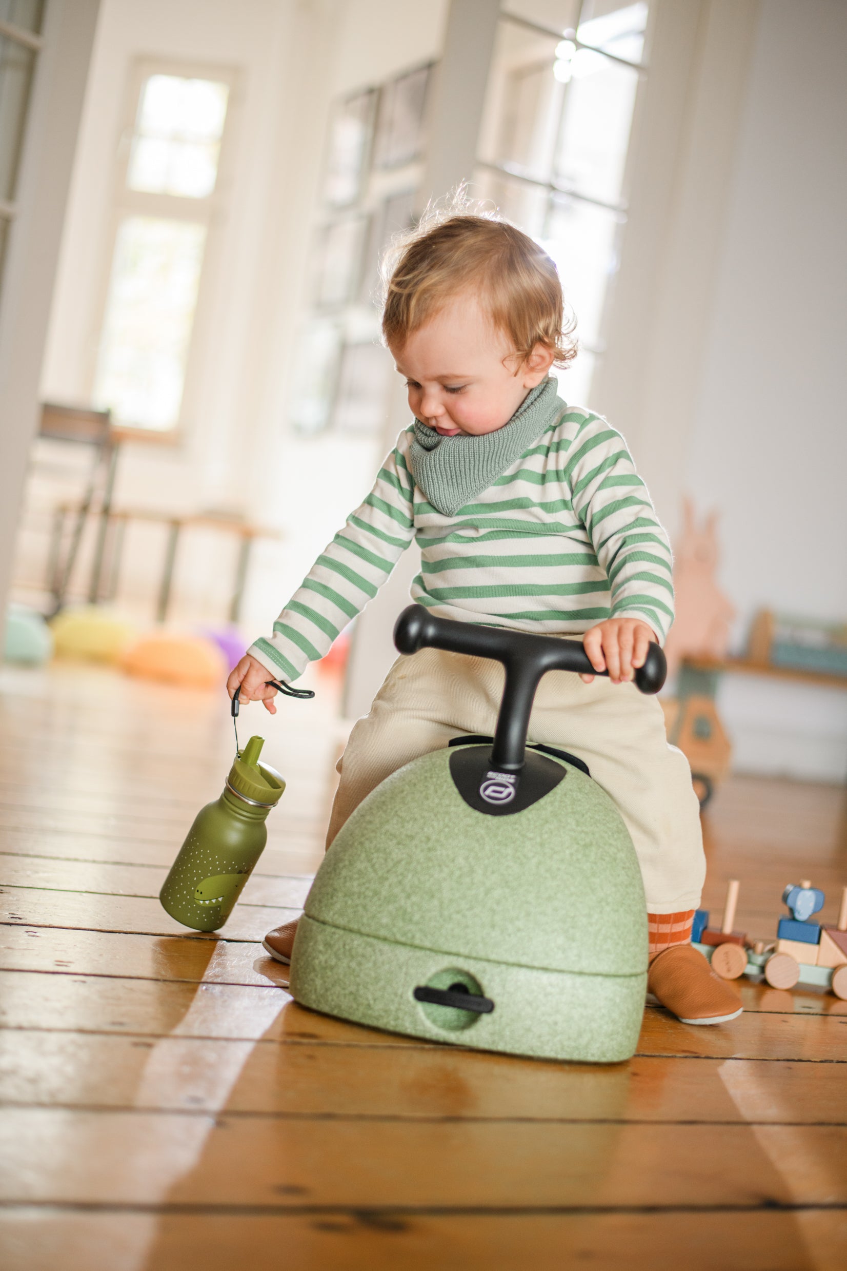 Scoot & Ride - My First olive