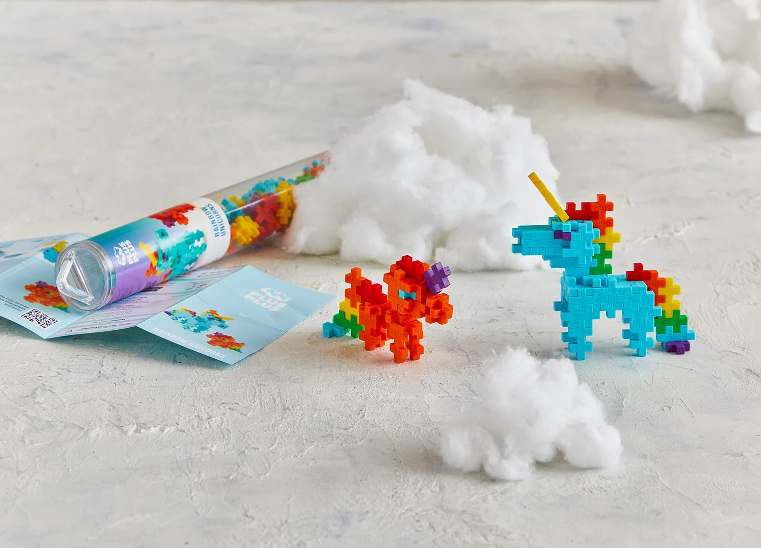 PLUS PLUS - Kreativ Bausteine 100 Stück Regenbogen Einhorn