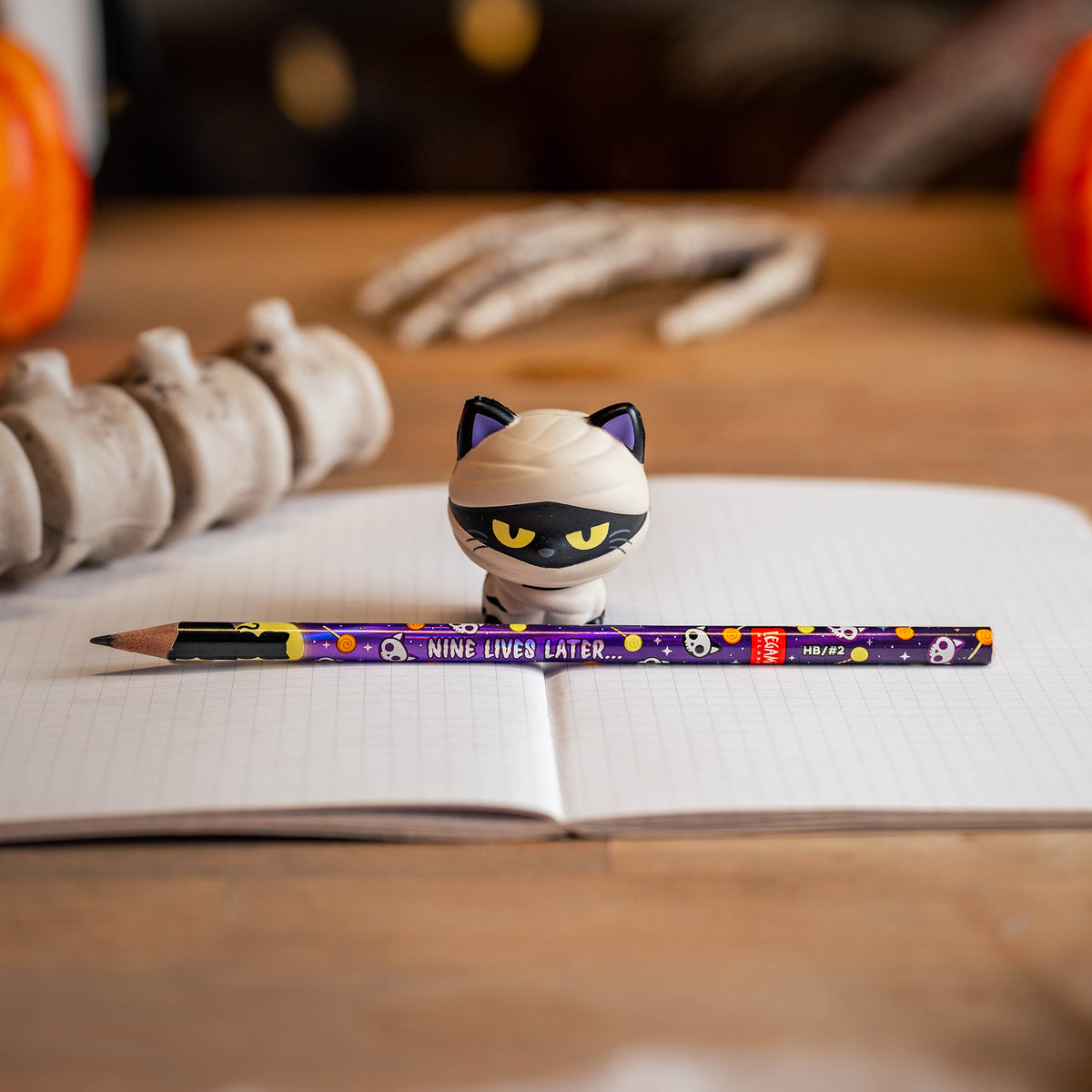 Legami - HALLOWEEN Bleistift mit Squishy Kitty Mummy