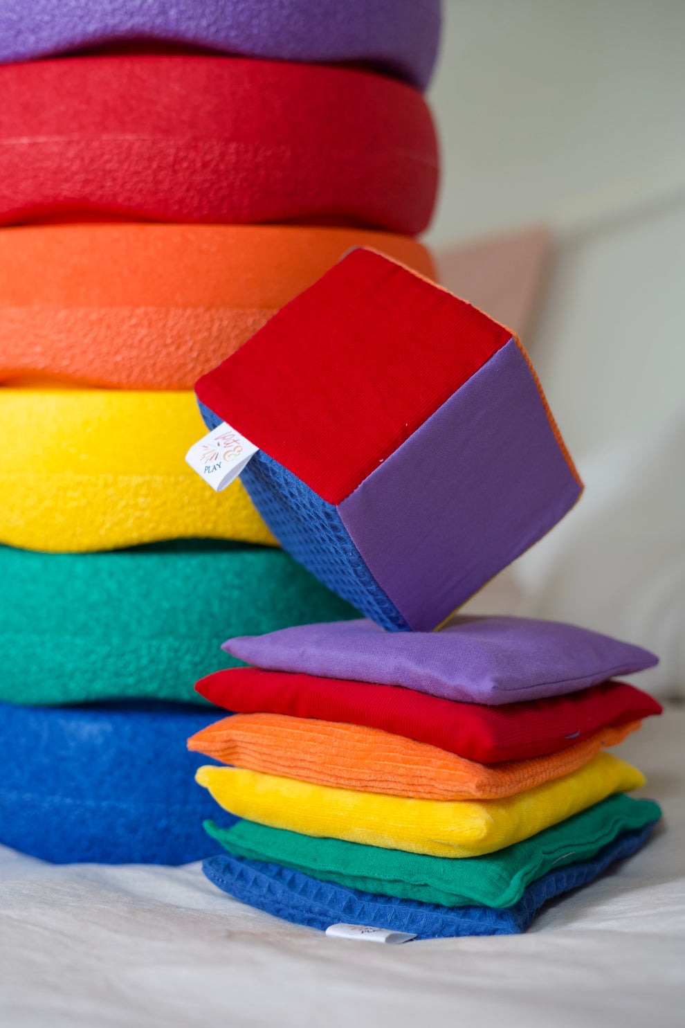 Pit & PLAY - Regenbogenwürfel 