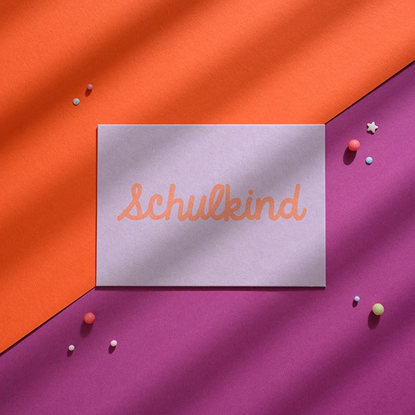 ava&yves - Postkarte Schulkind Flieder/Rosa