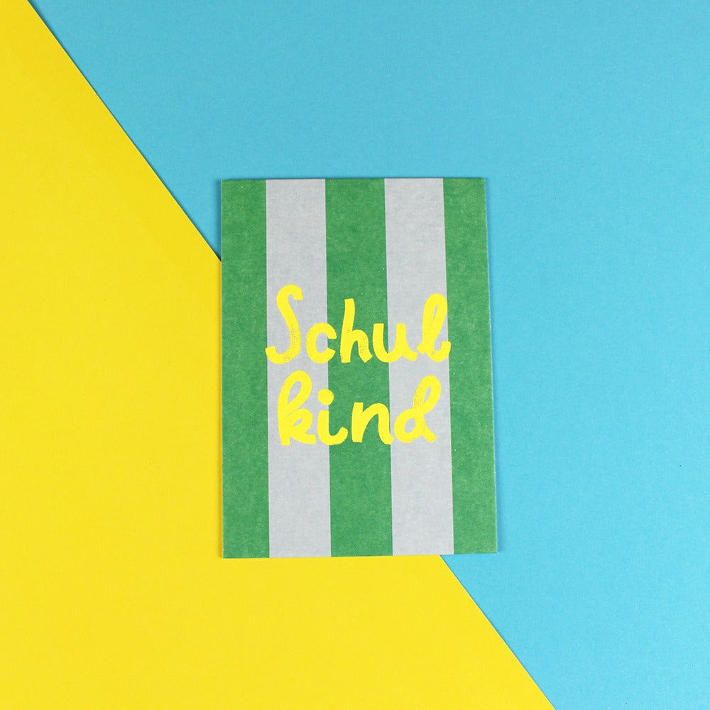 ava&yves - Postkarte Schulkind Gelb/Grün/Hellblau