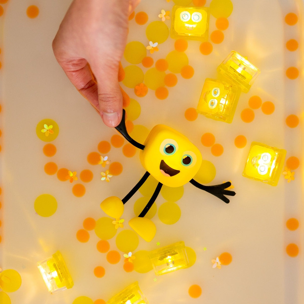 Glo Pals - Badespielzeug Charakter Alex gelb