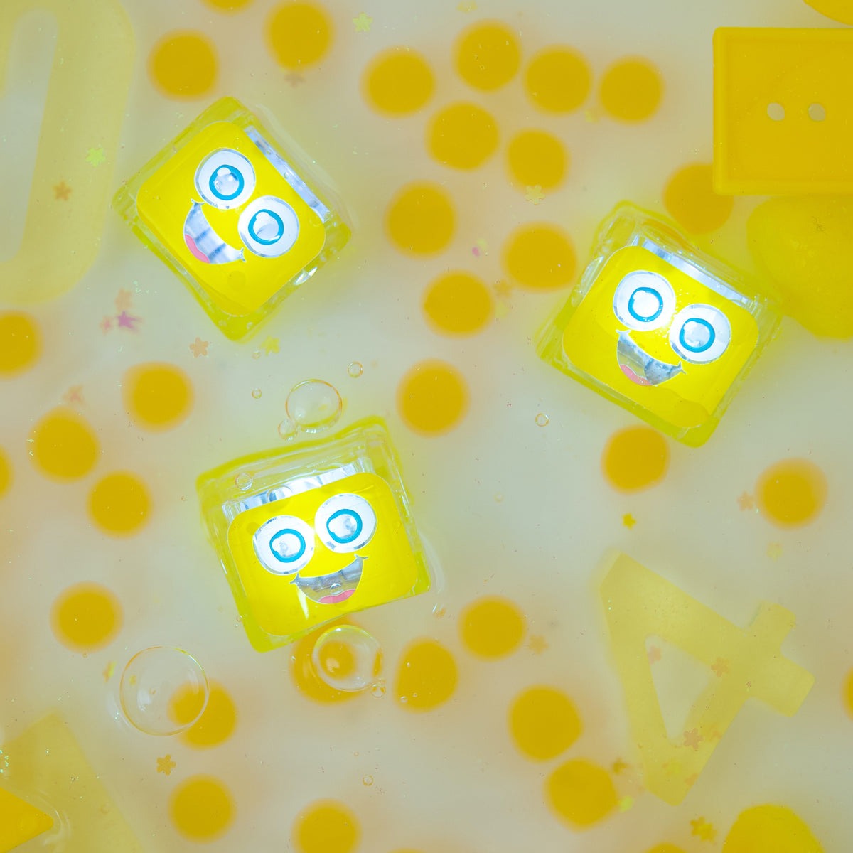Glo Pals - Badespielzeug  Cubes Alex Gelb