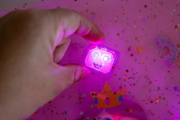 Glo Pals - Badespielzeug Cubes Ida Pink
