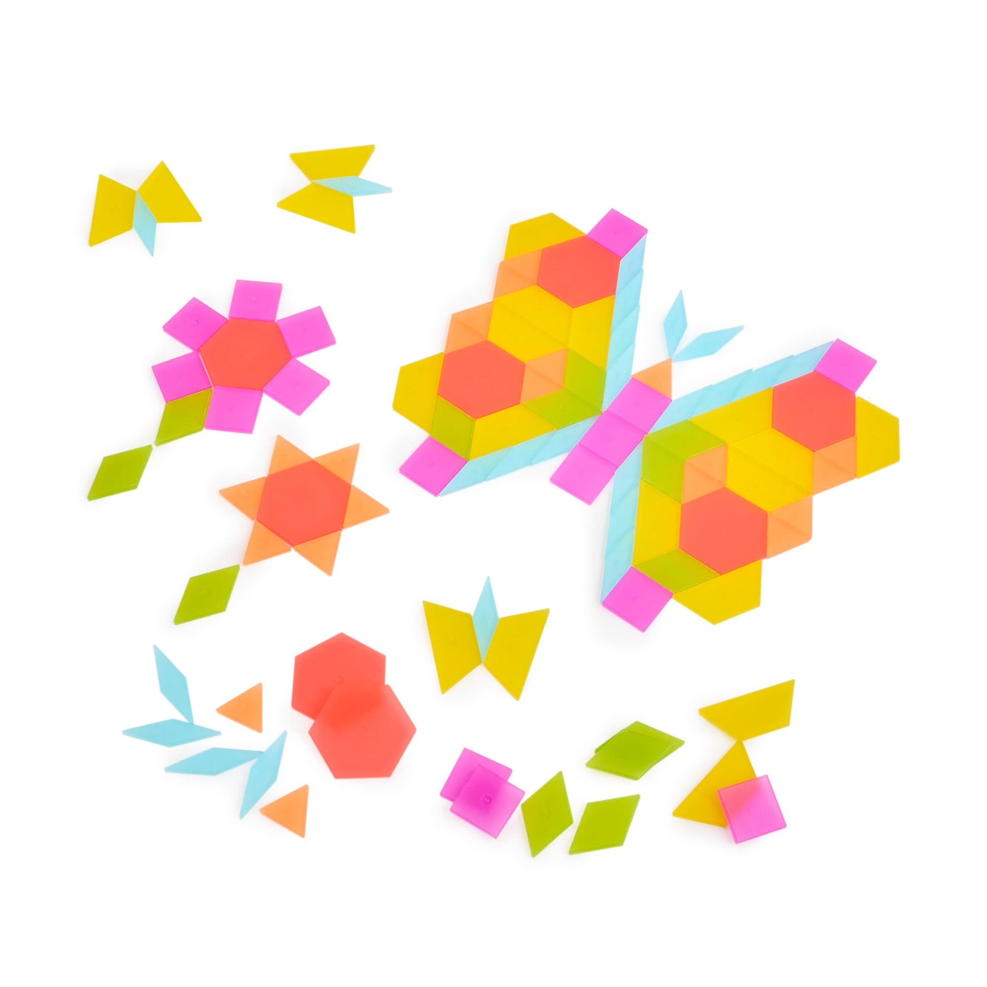 Bunte Guidecraft durchscheinende Tangram-Fliesen in geometrischen Formen, arrangiert als Schmetterlinge und Blumen, ideal für kreatives Legen und pädagogisches, spielerisches Lernen.