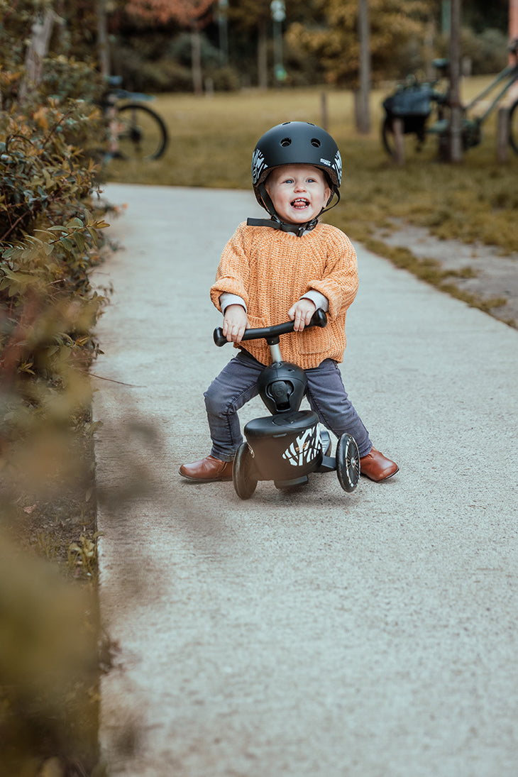 Scoot & Ride - Laufrad/Scooter Highwaykick 1 Lifestyle zebra