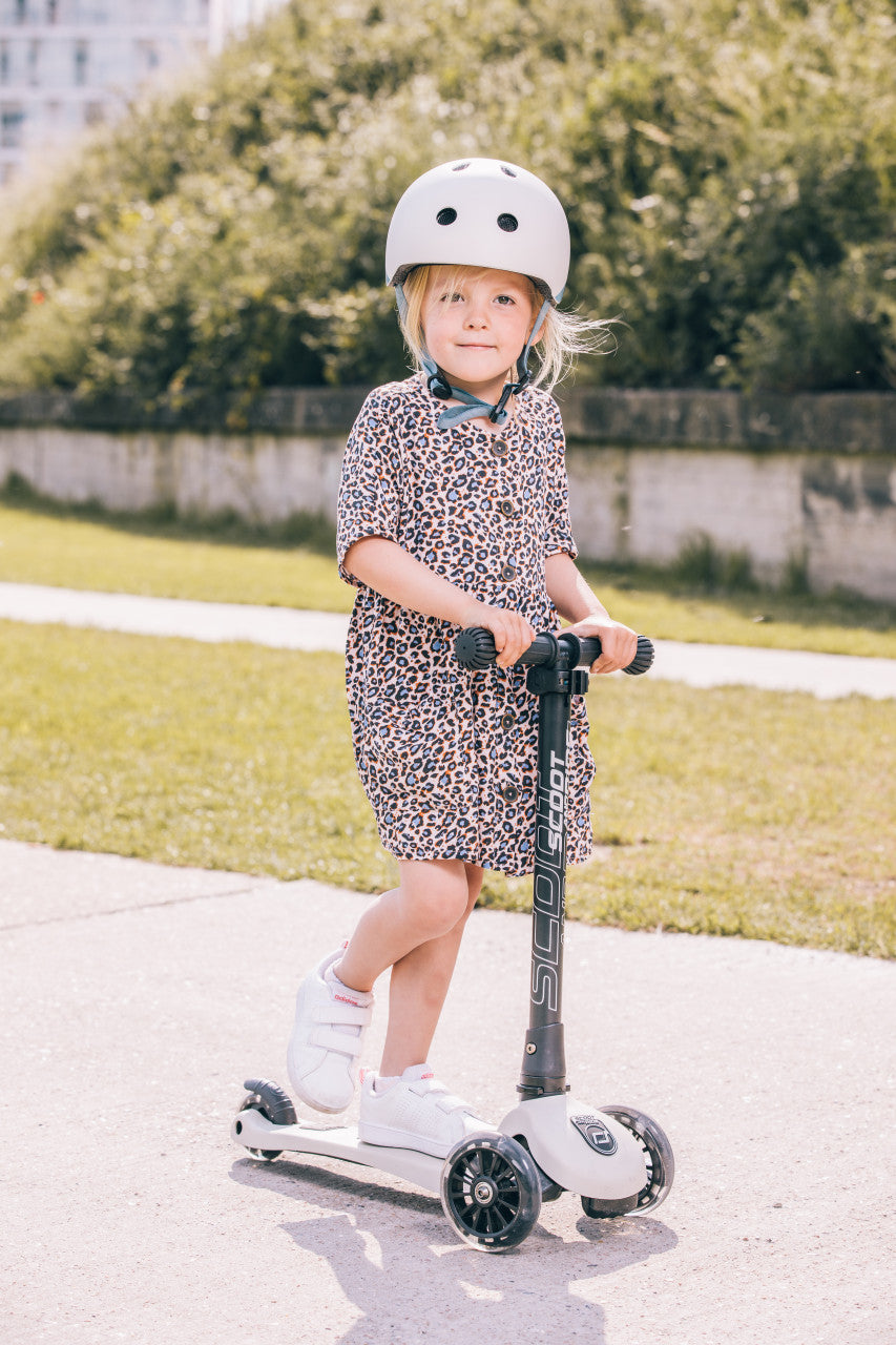 Scoot & Ride - Highwaykick 3 LED ash