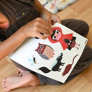 Poppik - Stickerposter Discovery Im Wald