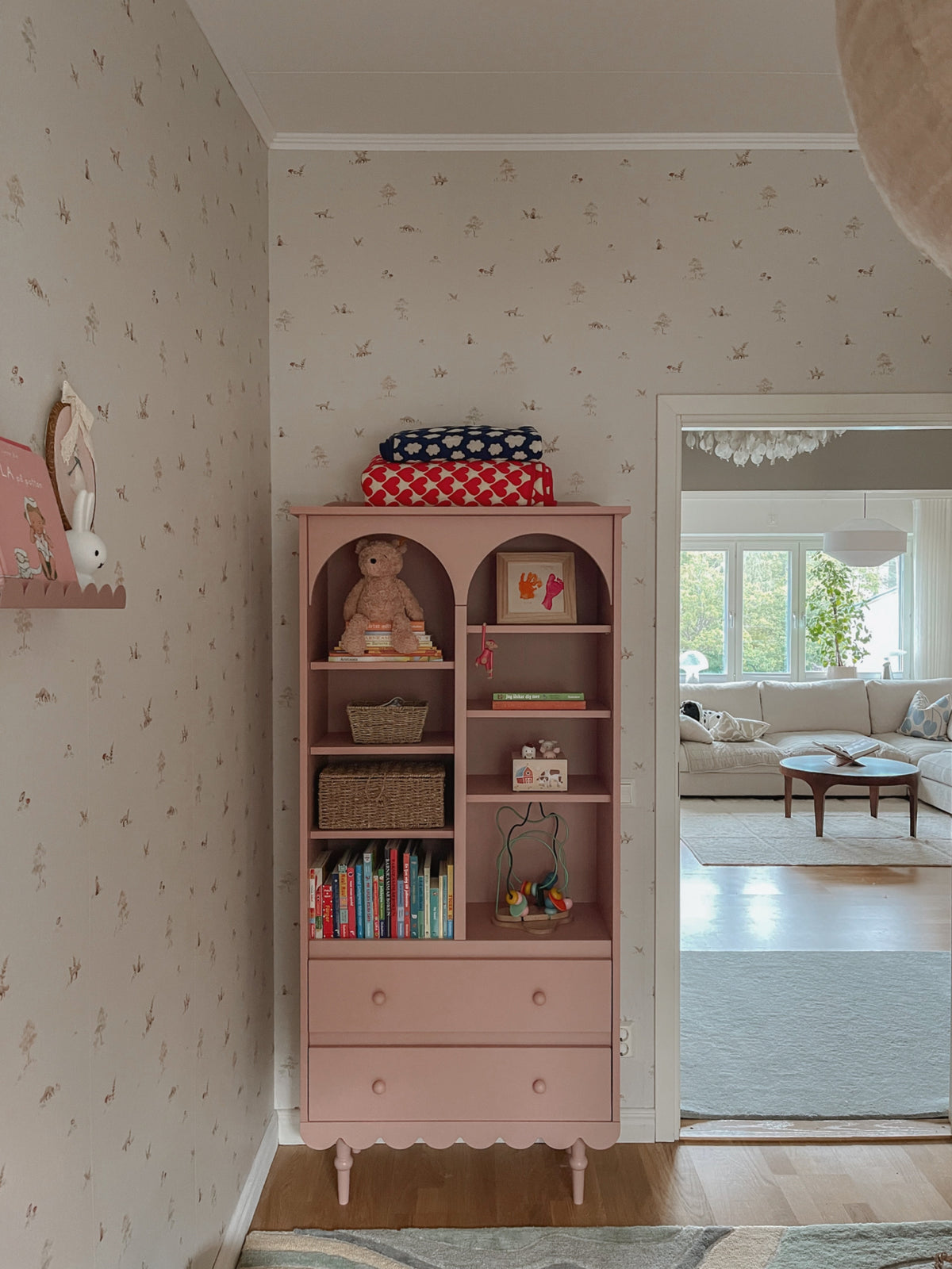 Wood Luck - Bücherregal Groß Babushka natural pink