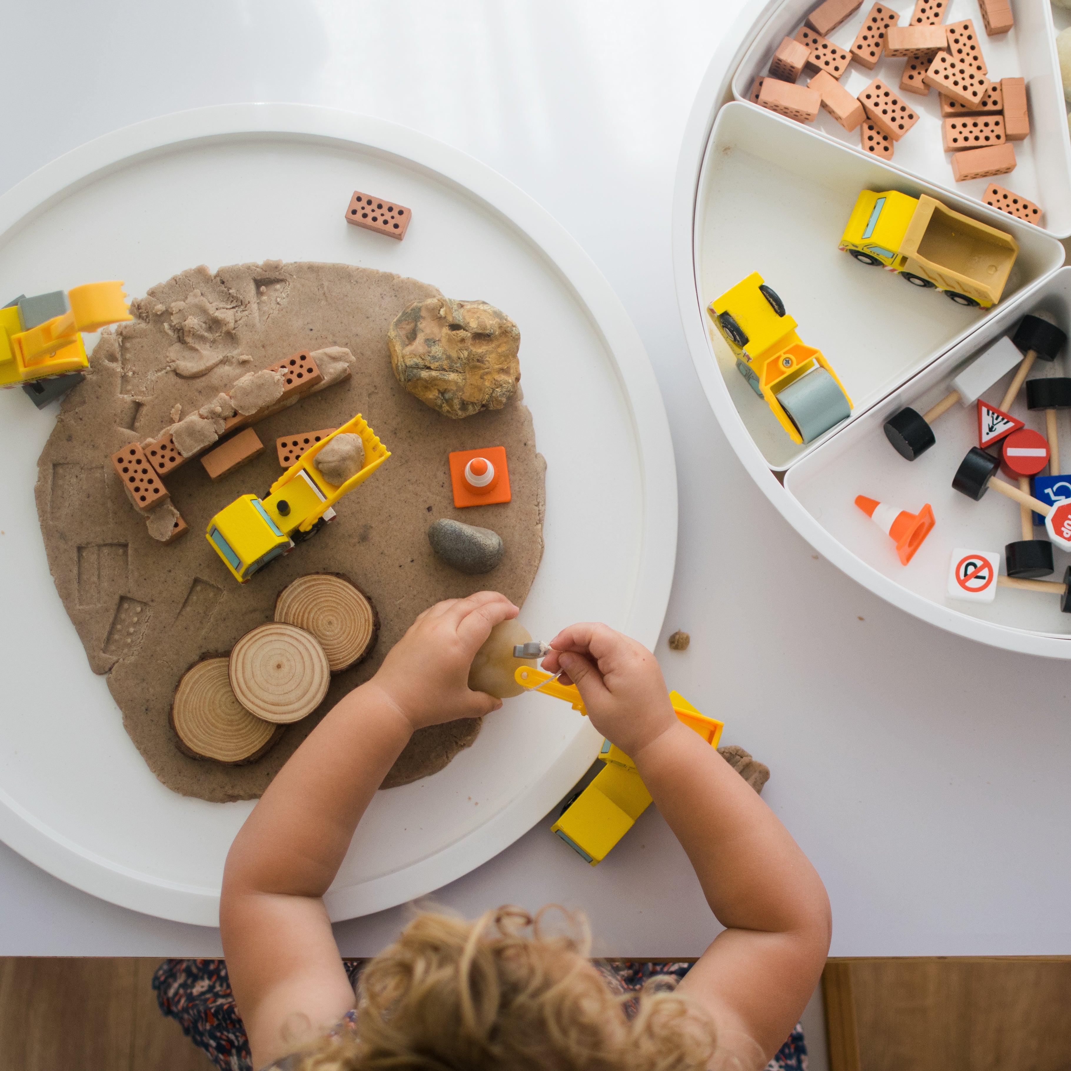 INSPIRE MY PLAY - Sensorikspielzeug PlayTRAY