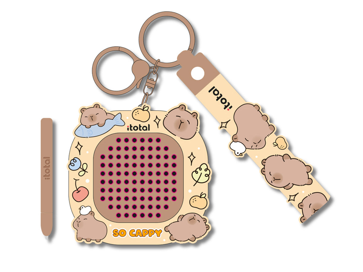 iTotal Schlüsselanhänger mit Capybara-Puzzle-Spiel, passendem Silikon-Armband, Eingabestift und niedlichen Capybara-Illustrationen auf beigem Hintergrund.