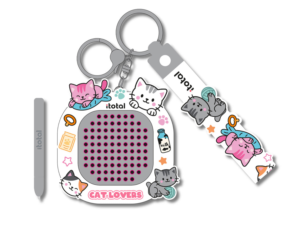 iTotal Schlüsselanhänger mit Katzen-Puzzle-Spiel, passendem Silikon-Armband, Eingabestift und niedlichen Katzen-Illustrationen auf weißem Hintergrund.