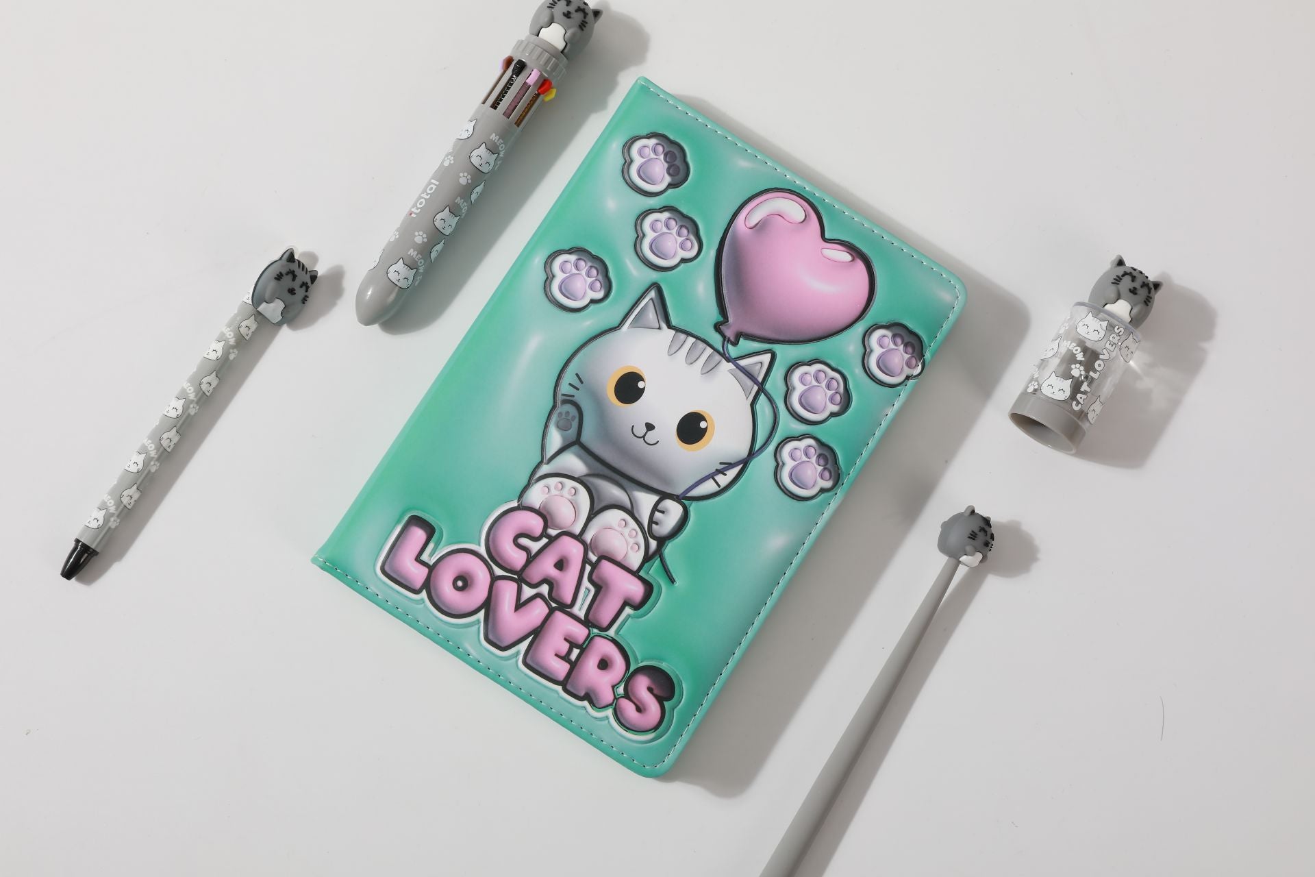 itotal - White Cat 3D Notizbuch 
