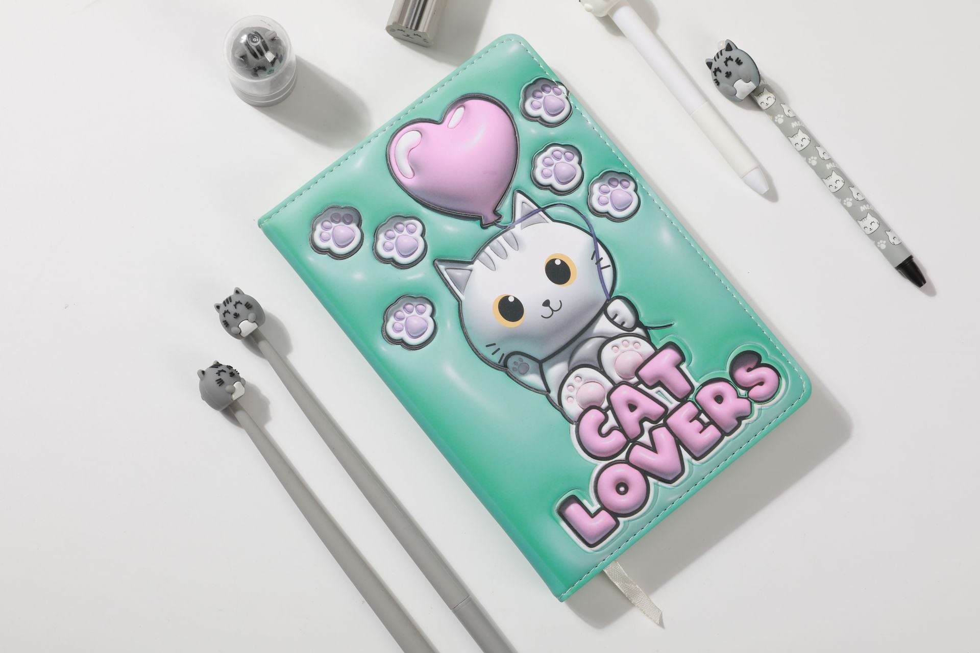 itotal - White Cat 3D Notizbuch 