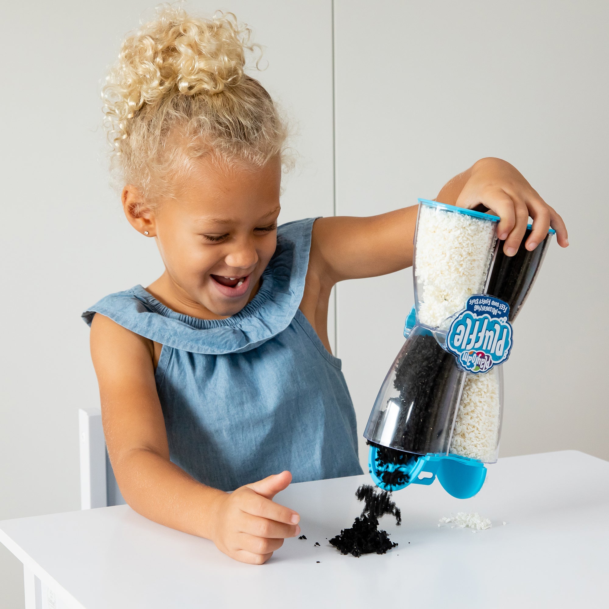 Learning Resources - Playfoam Pluffle Twist Black & White