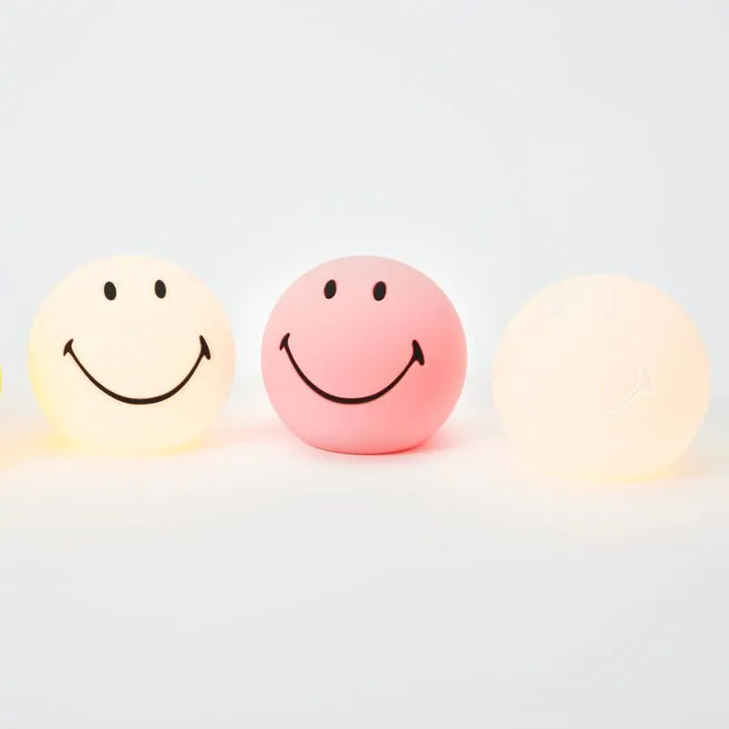 Mr. Maria - SMILEY All White Bundle of Light
