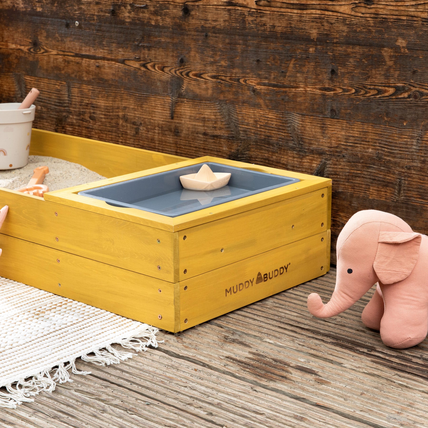 MUDDY BUDDY ® - Sandkasten "Space Saver" ocker