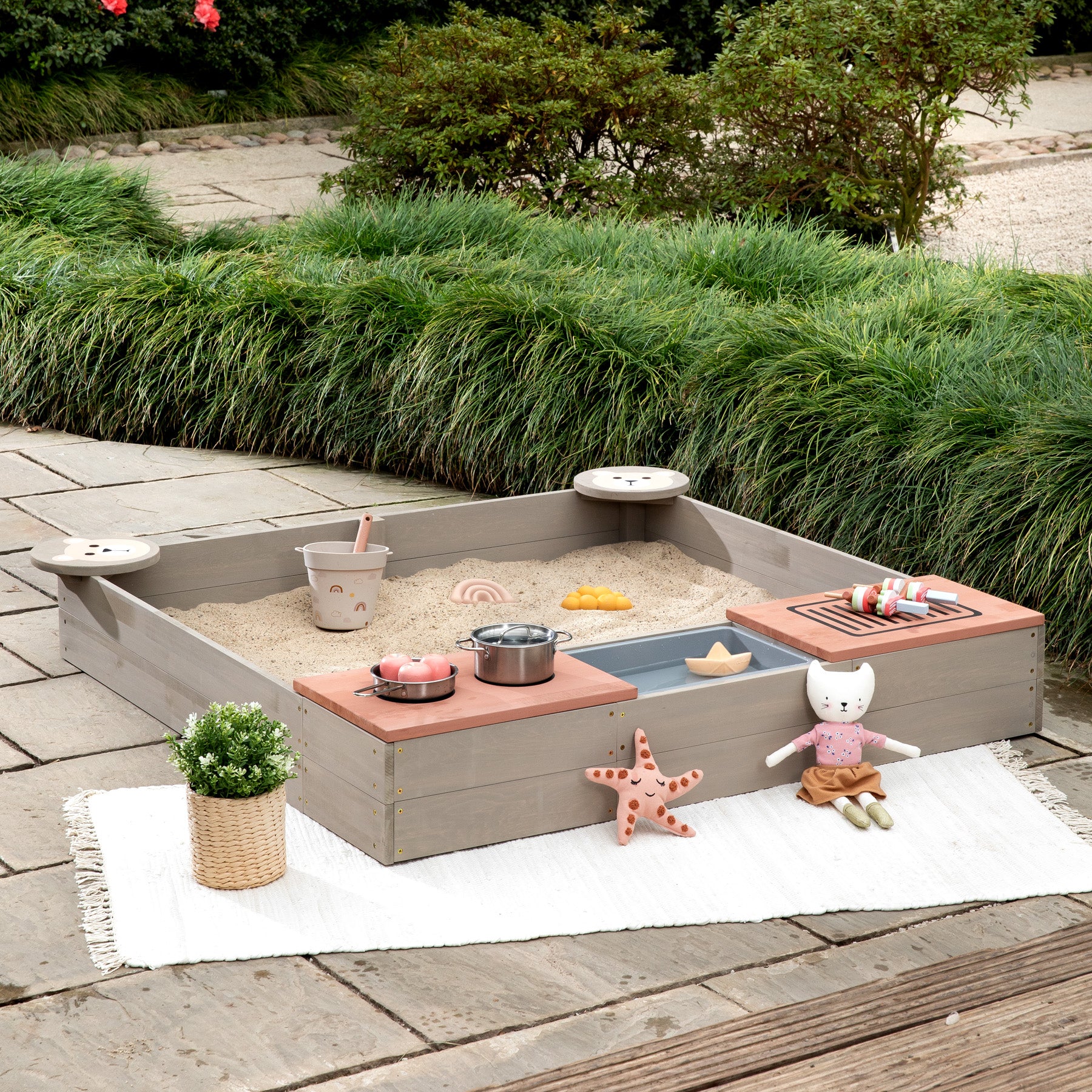 MUDDY BUDDY ® - Sandkasten "Wild Bear" warmgrau puderrosa