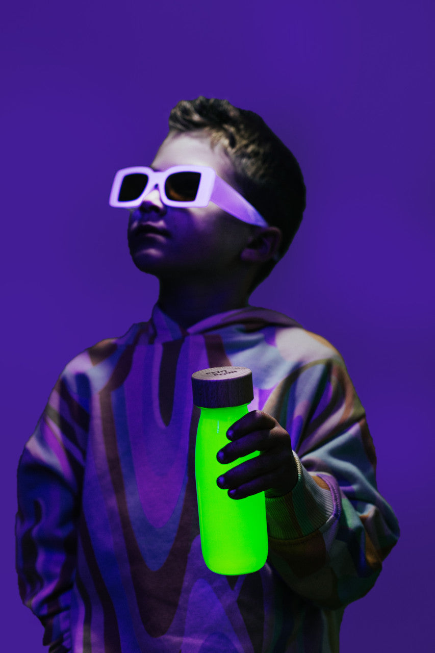 PETIT BOUM - Sensorikspielzeug "Float Bottle Fluo Yellow"