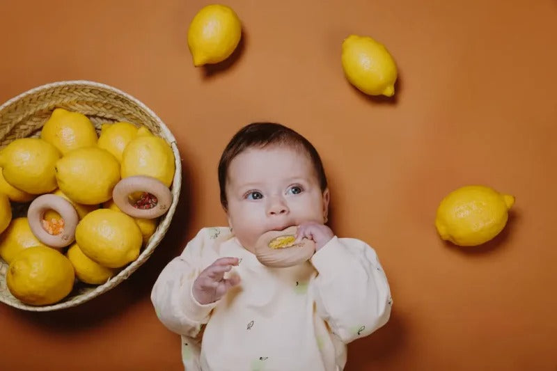 PETIT BOUM - Sensorikspielzeug "Donut Strawberries"