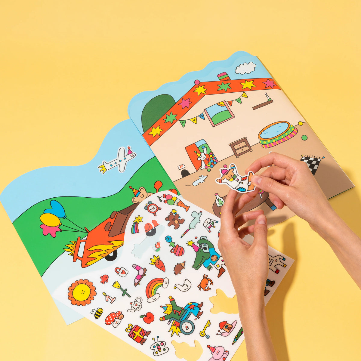 PUQUU - Stickerbuch mit 37 Gelstickern