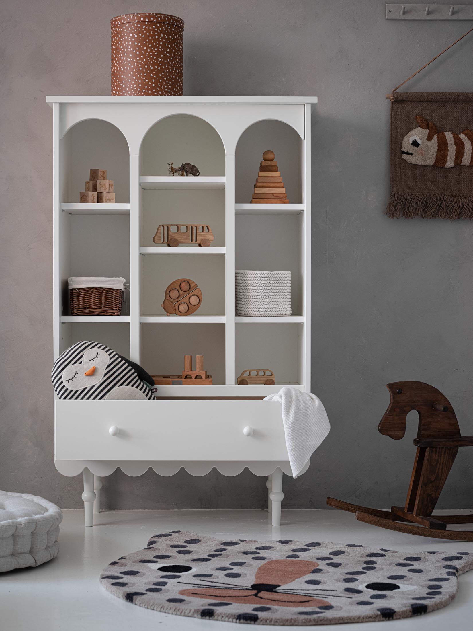Wood Luck - Bücherregal Babushka off-white