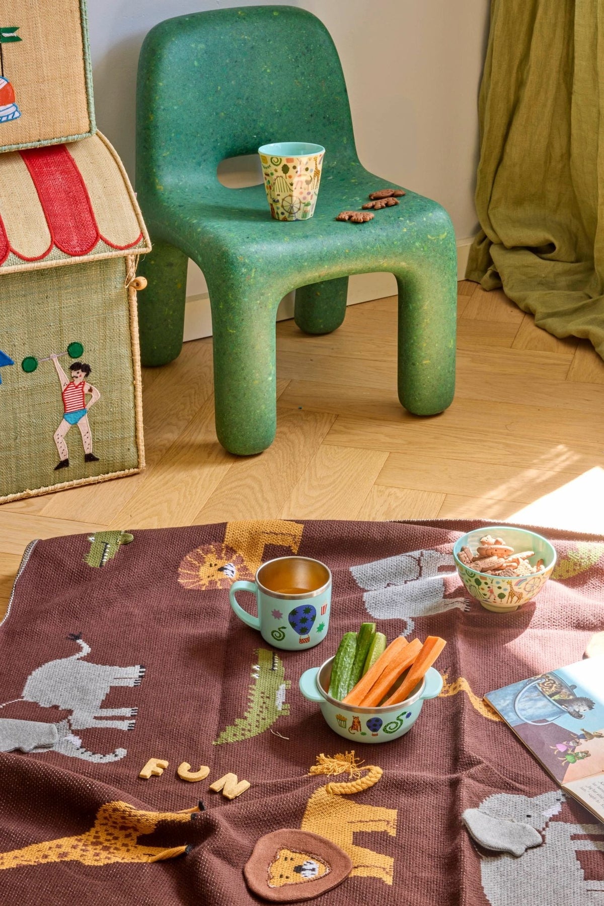 RICE - Becher aus Melamin Fun Fair Print Mint klein