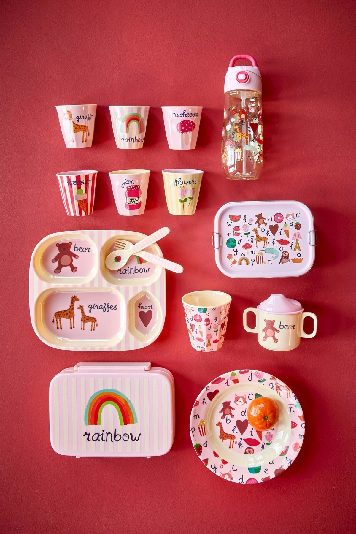 RICE - Becher aus Melamin ABC Print Rosa Medium