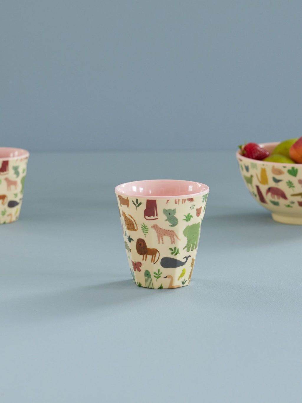 RICE - Becher aus Melamin Sweet Jungle Pink medium