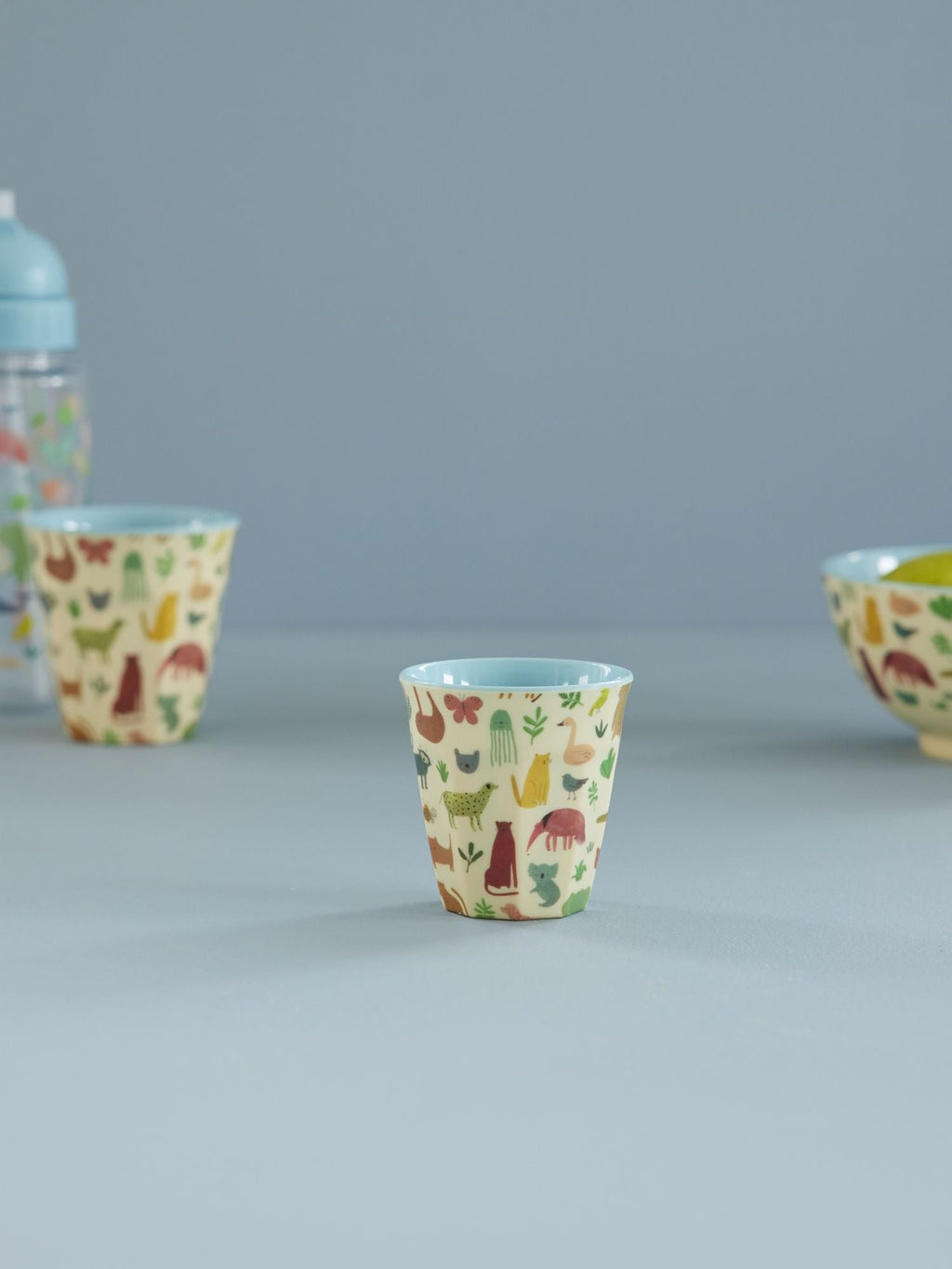 RICE - Becher aus Melamin Sweet Jungle Blue klein