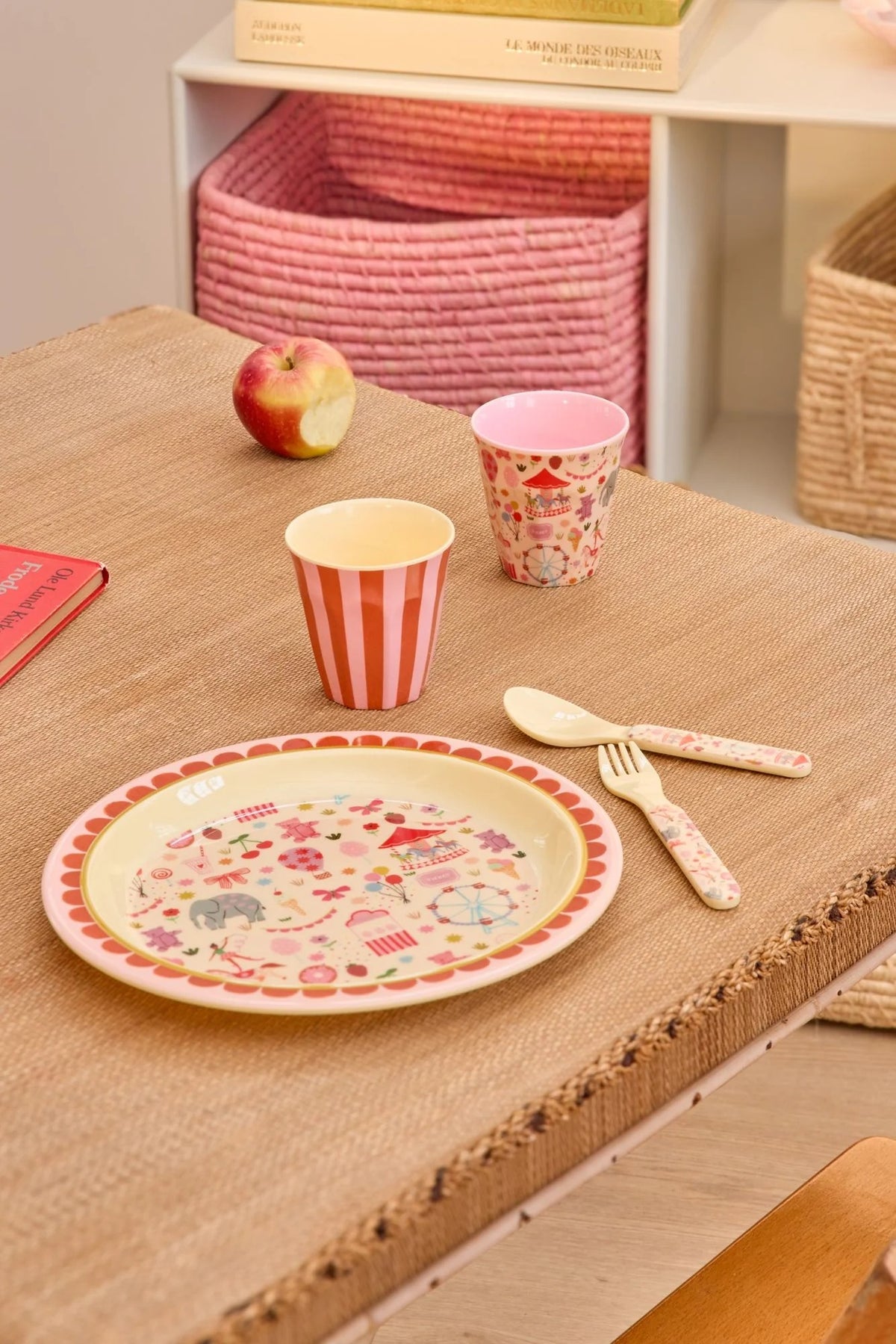 RICE - Teller aus Melamin Fun Fair Print Rosa