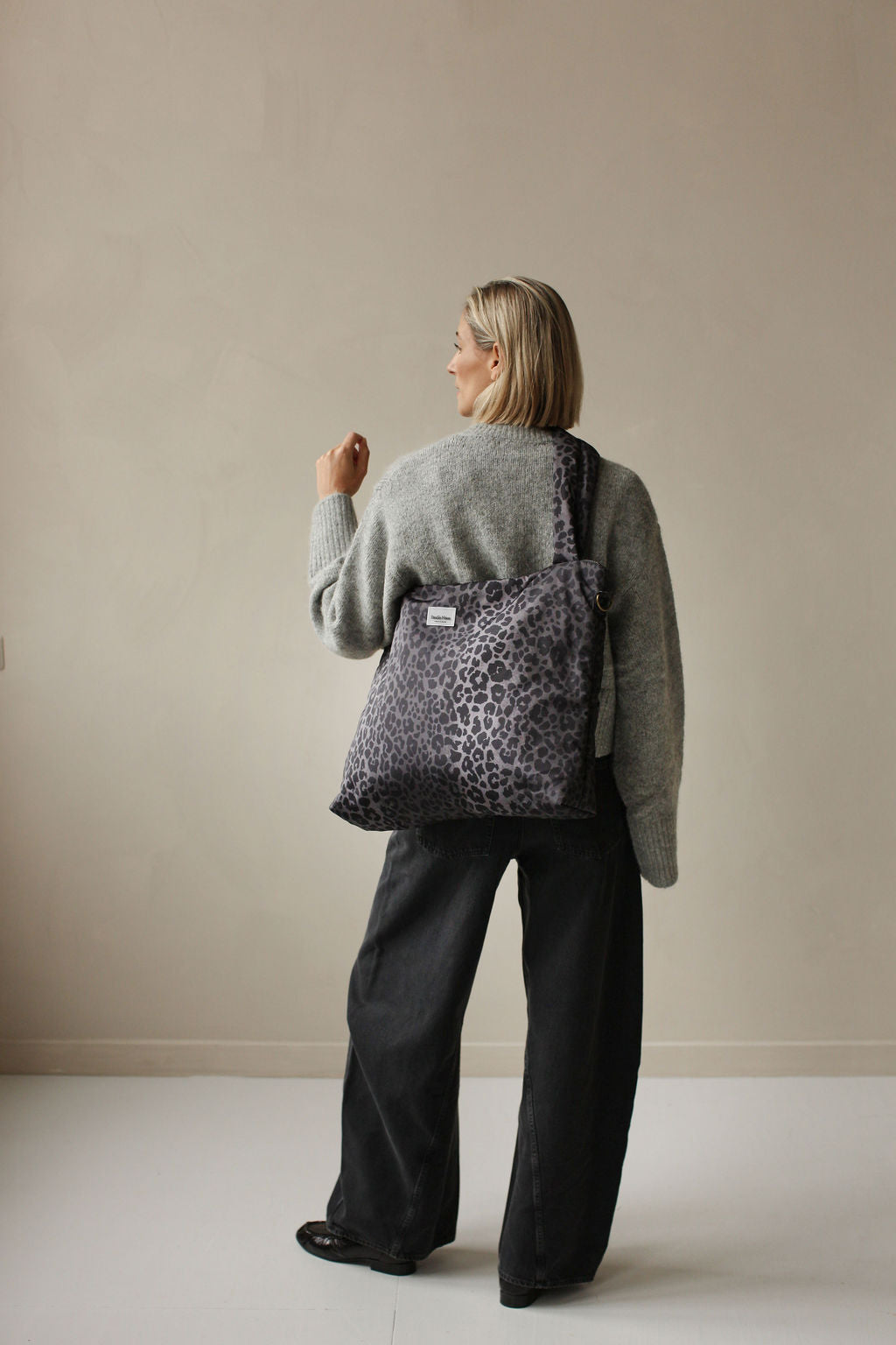Studio Noos - Wickeltasche Antra Leopard Puffy