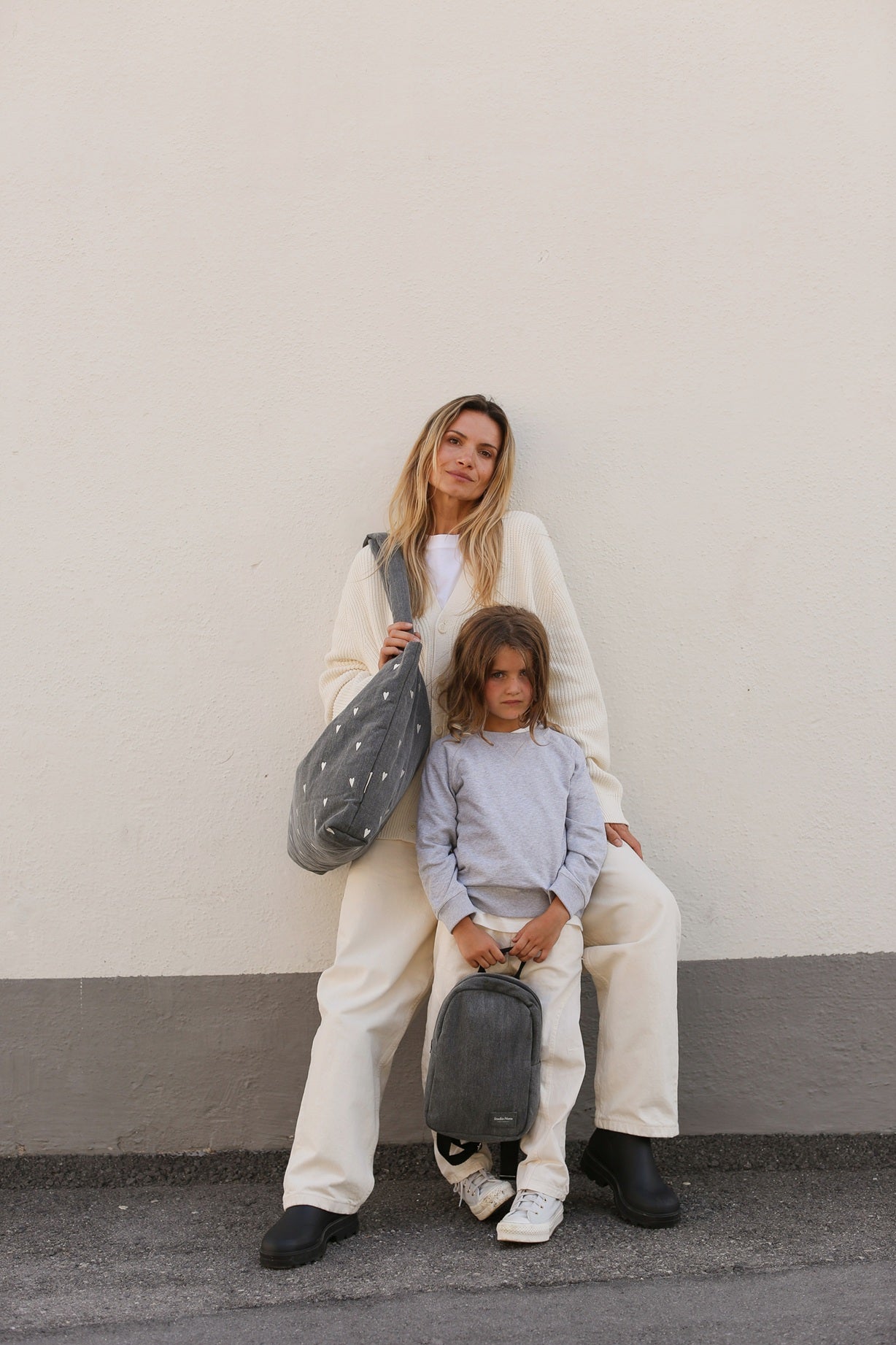 Studio Noos - Wickeltasche Grey Denim Hearts