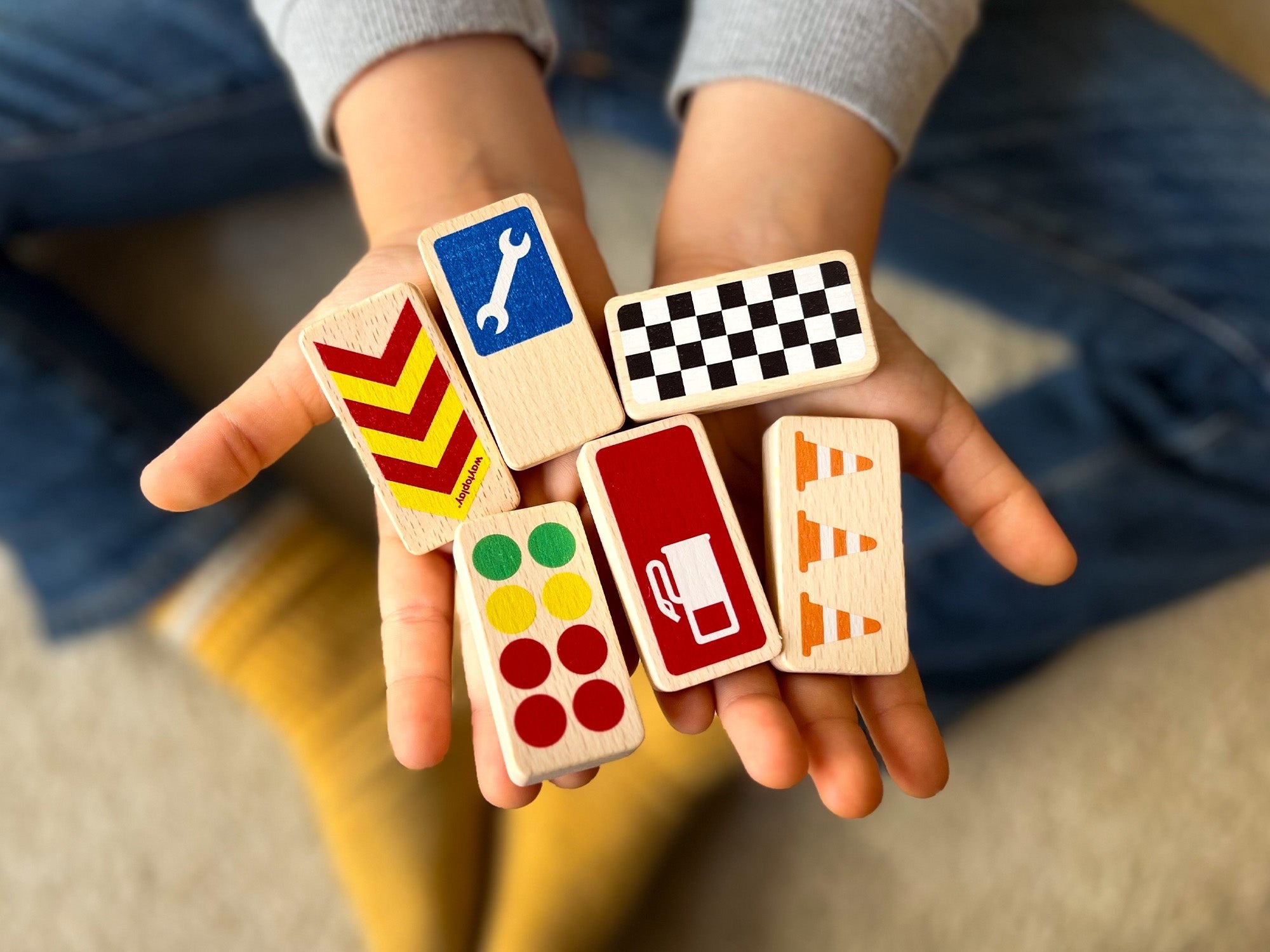 Waytoplay - Road Blocks - Race Signs