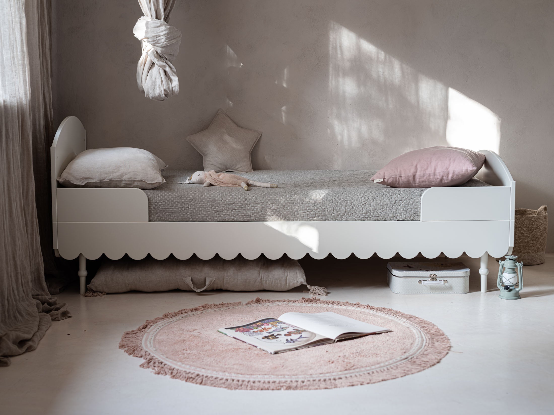 Wood Luck - Bett Babushka 90x200 off-white