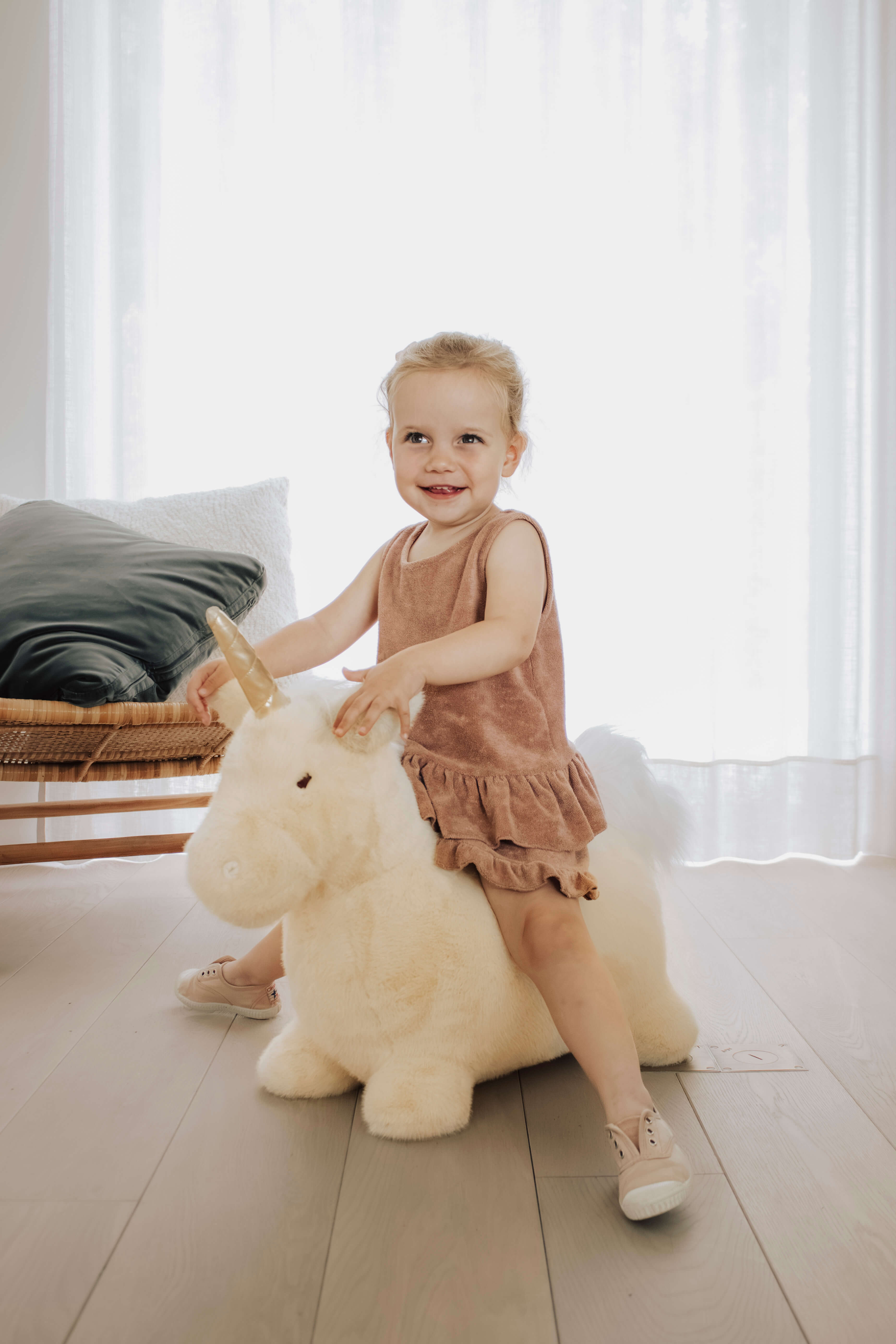 WILD & SOFT - Soft Bouncies Einhorn