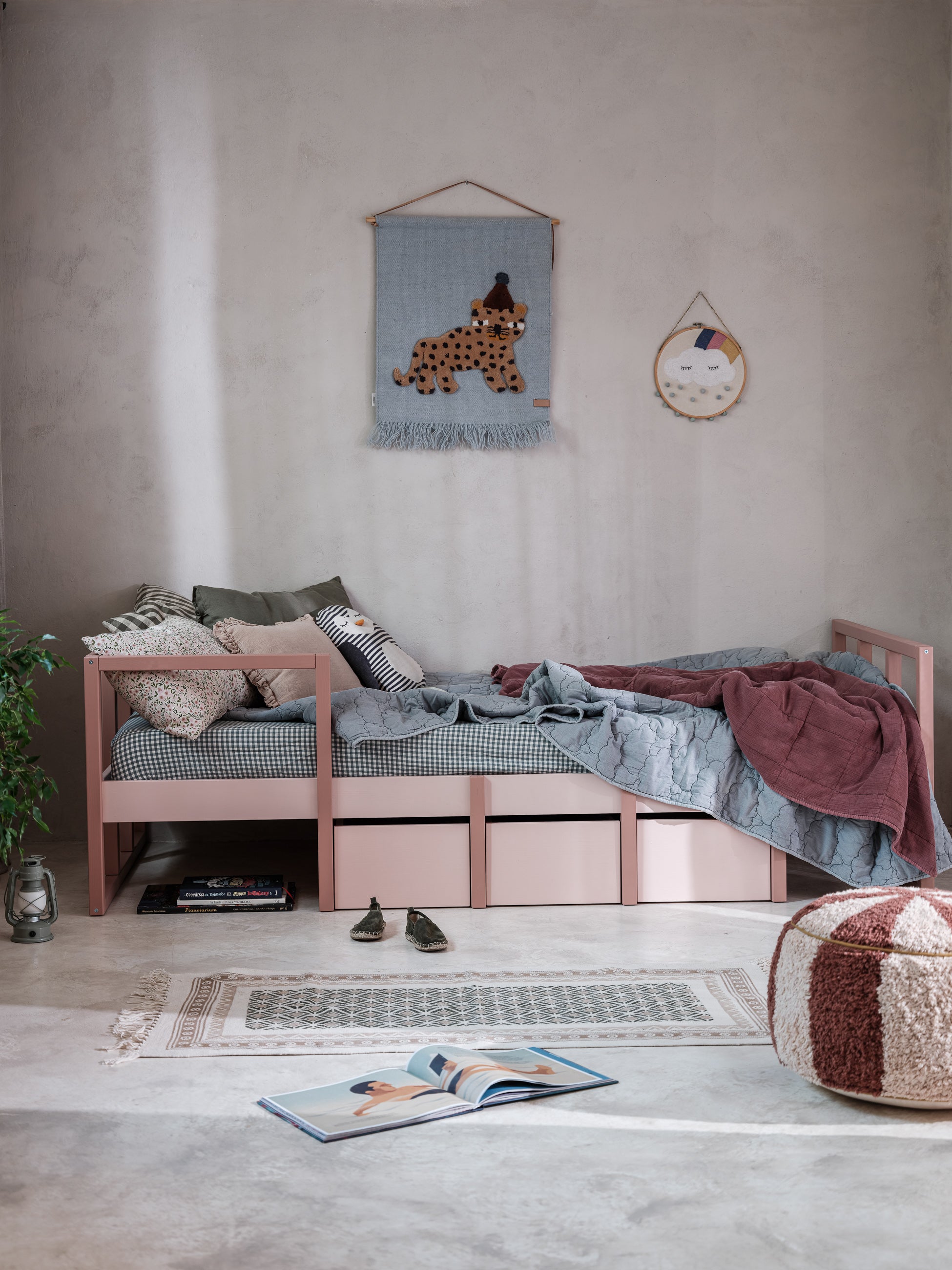 Wood Luck - Bett Tweens 90x200 pink-coral