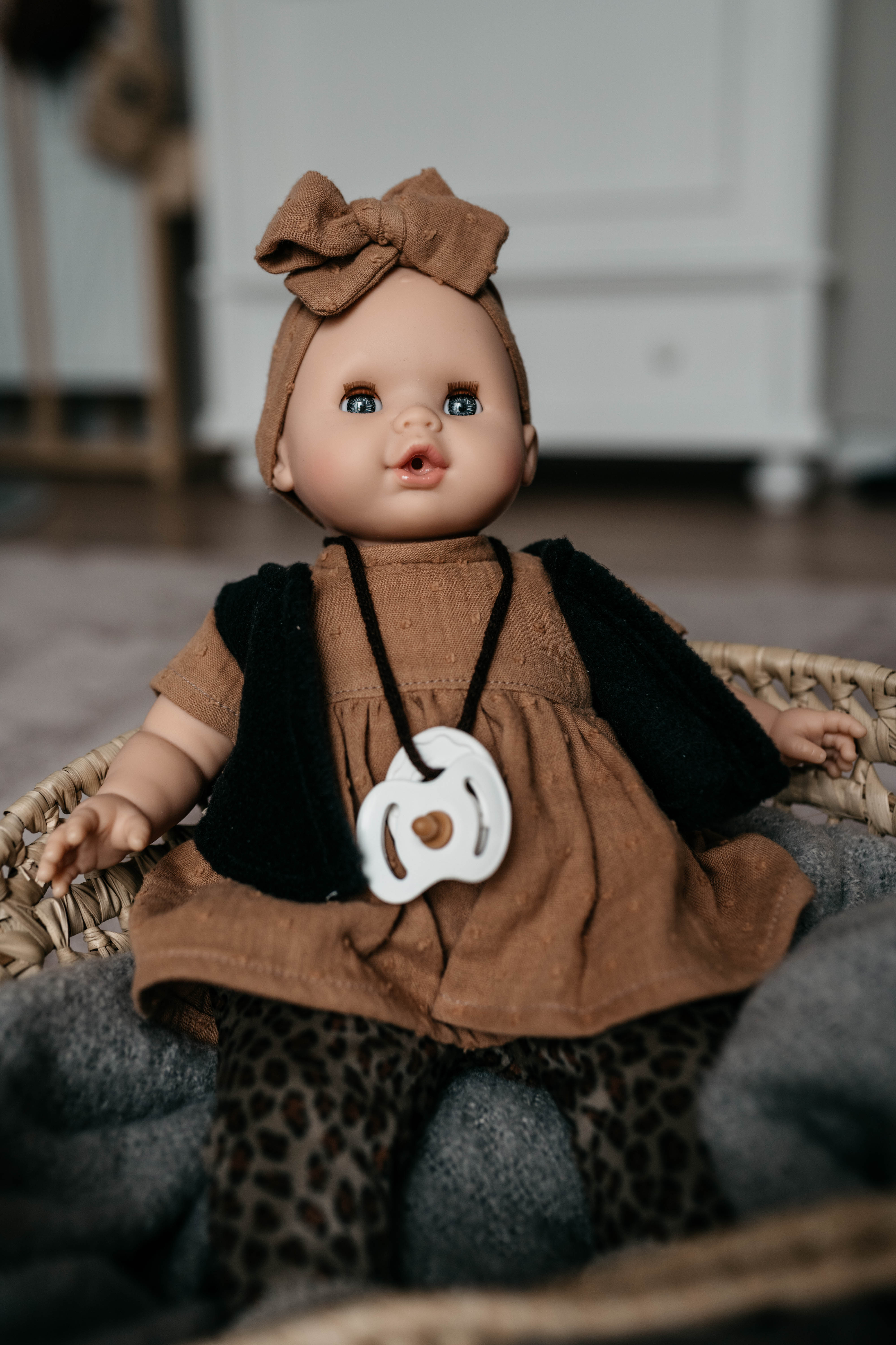DSC02537 Paola Reina x Dreams4Kids - Puppe "Sylvie" 36 cm